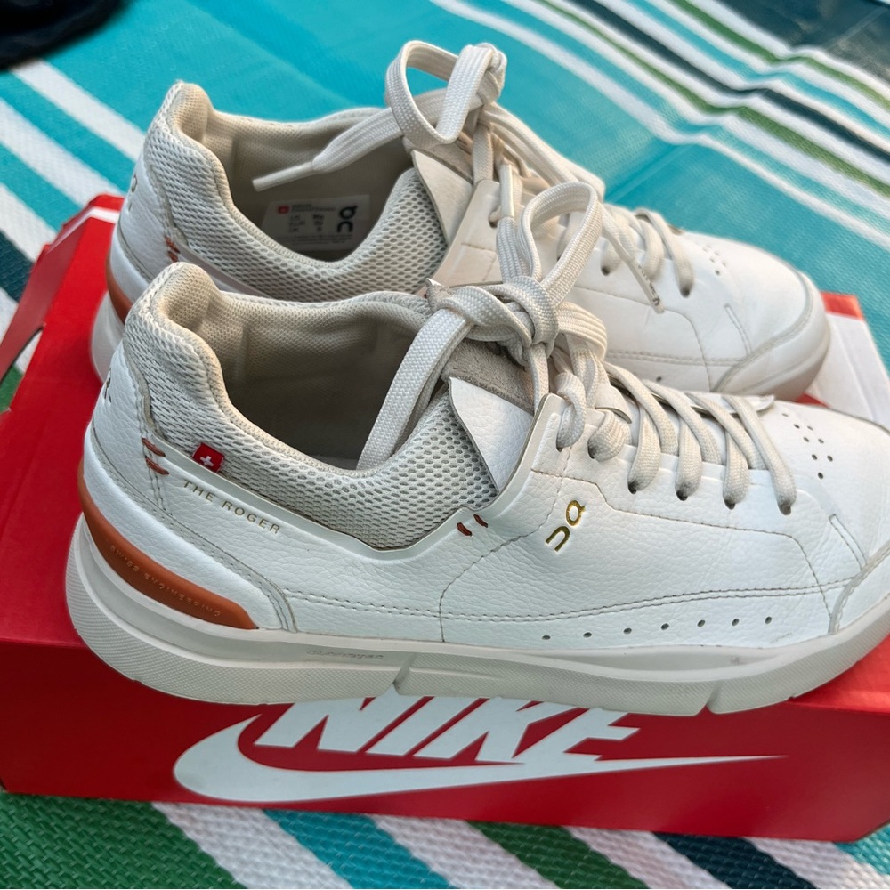 On Cloud White Gold Sneakers